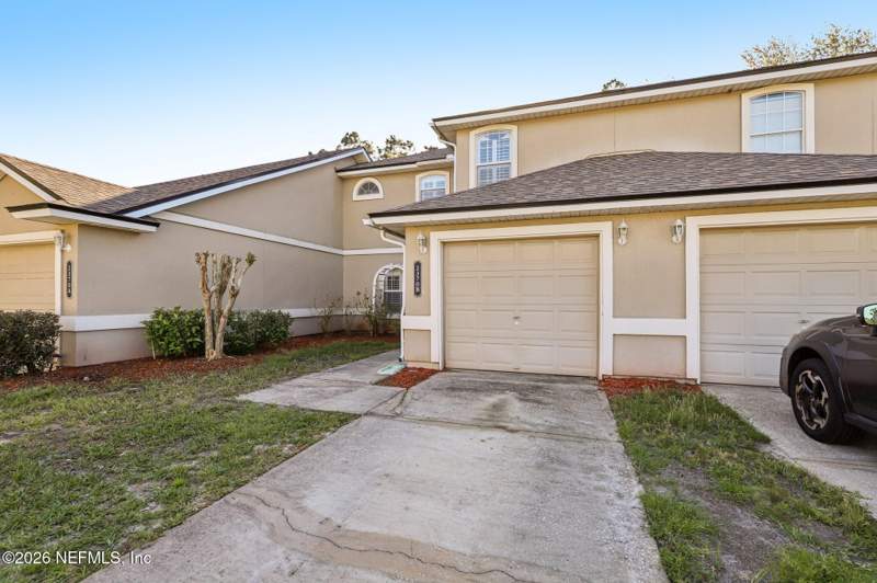 3 bedroom Townhouse at 2370 Wood Hollow Lane #B, Autumn Glen, Fleming Island — photo 2