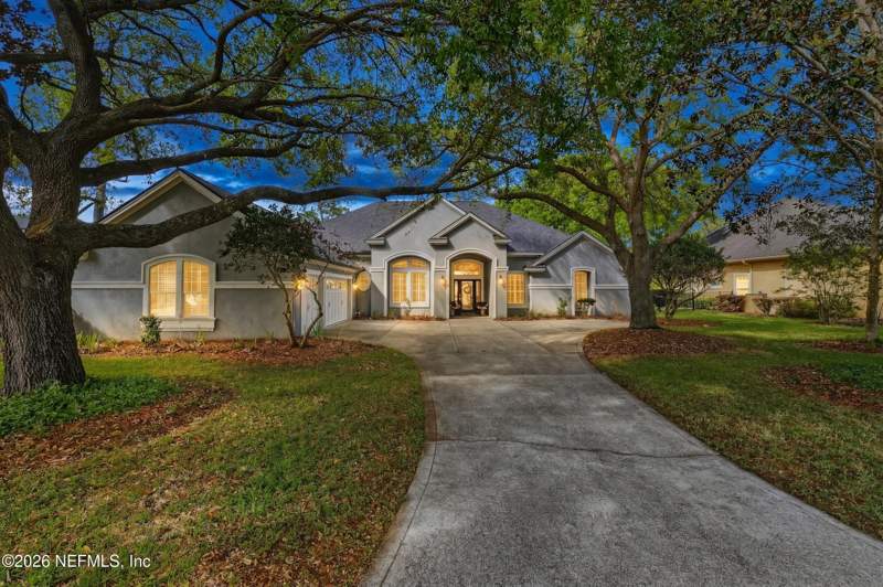 5 bedroom Single Family Residence at 12925 Huntley Manor Drive, Jax Golf & Cc, Jacksonville — photo 5