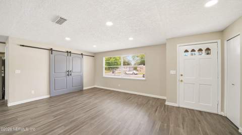 586 Madeira Drive, Orange Park FL - photo 9 of 44