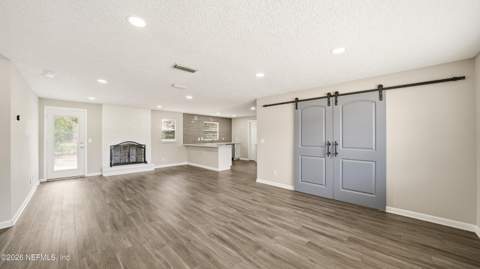 586 Madeira Drive, Orange Park FL - photo 11 of 44