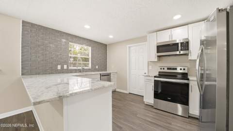586 Madeira Drive, Orange Park FL - photo 15 of 44
