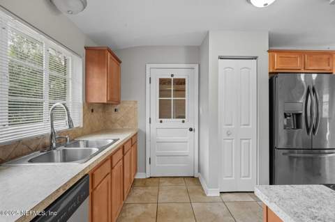 130 SW Peach Street, Keystone Heights FL - photo 15 of 38