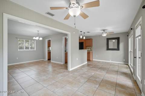 130 SW Peach Street, Keystone Heights FL - photo 17 of 38