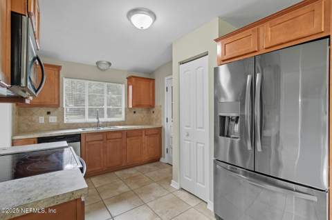130 SW Peach Street, Keystone Heights FL - photo 18 of 38