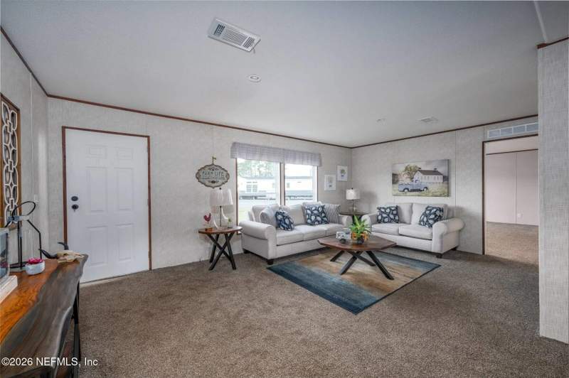 4 bedroom Manufactured Home at 1065 NE County Rd 125, Lawtey, Lawtey — photo 2