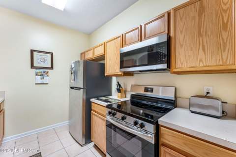 7990 Baymeadows Road #416, Jacksonville FL - photo 8 of 33