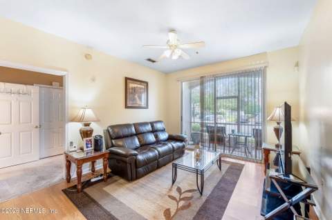 7990 Baymeadows Road #416, Jacksonville FL - photo 12 of 33