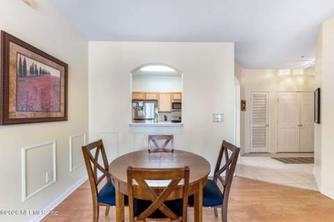 7990 Baymeadows Road #416, Jacksonville FL - photo 14 of 33