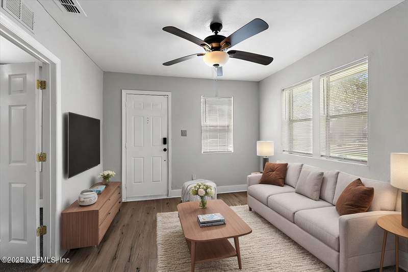 2 bedroom Single Family Residence at 3607 Gilmore Street, Murray Hill Heights, Jacksonville — photo 4