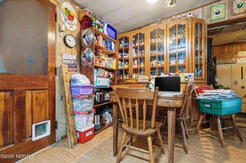 10304 Mayan Drive, Jacksonville FL - photo 7 of 14