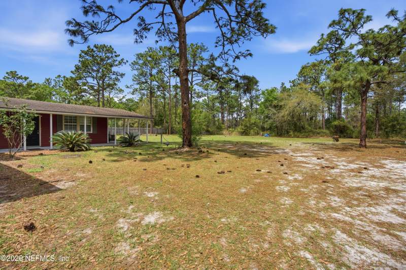 3 bedroom Single Family Residence at 4111 Cedar Point Road, Oceanway, Jacksonville — photo 2
