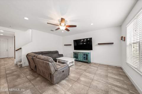 341 Aspen Leaf Drive, Jacksonville FL - photo 15 of 53
