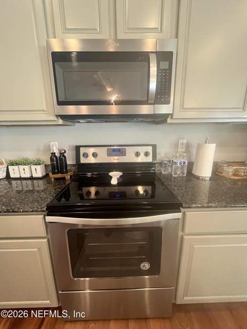 7119 Preston Pines Trail, Jacksonville FL - photo 14 of 49