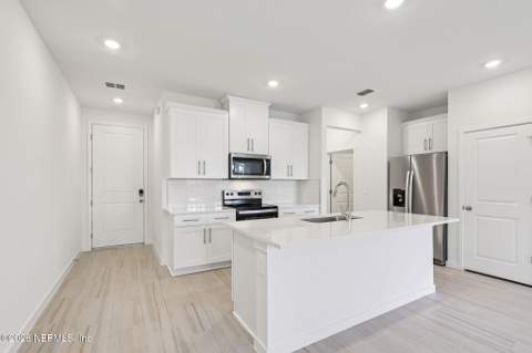 29 Rangeline Drive, St. Augustine FL - photo 8 of 51