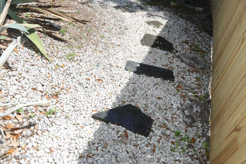 3 bedroom Single Family Residence at 569 Camelia Street, Atlantic Bch Sec H, Atlantic Beach — photo 3