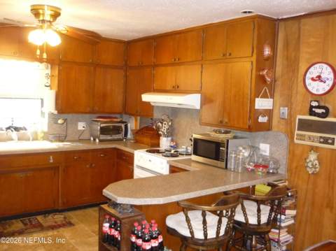 1932 Dalamon Street, Jacksonville FL - photo 10 of 28