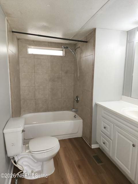 439 Vermont Avenue, Green Cove Springs FL - photo 9 of 29