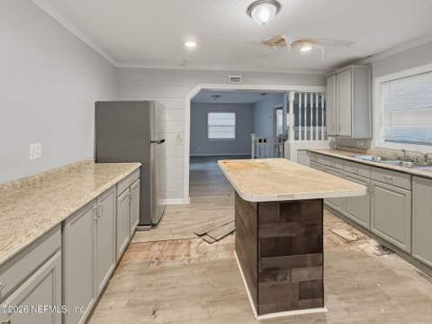 5925 Oaklane Drive, Jacksonville FL - photo 12 of 34