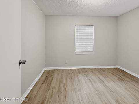 5925 Oaklane Drive, Jacksonville FL - photo 18 of 34