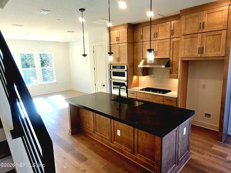 3 bedroom Townhouse at 1914 Prudential Drive, RiversEdge TownHomes, Jacksonville — photo 4