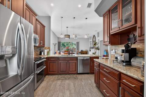 1314 Ardmore Street, St. Augustine FL - photo 17 of 54