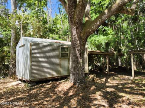 118 N Hubers Fish Camp Road, Crescent City FL - photo 11 of 41