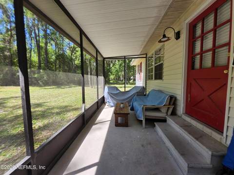 118 N Hubers Fish Camp Road, Crescent City FL - photo 16 of 41