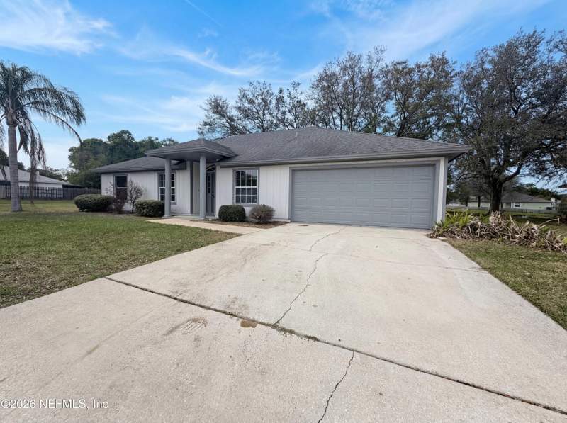 3 bedroom Single Family Residence at 12601 Herblore Drive, Sterling Ridge, Jacksonville — photo 2