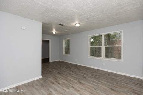 865 Brandywine Street, Jacksonville FL - photo 6 of 30