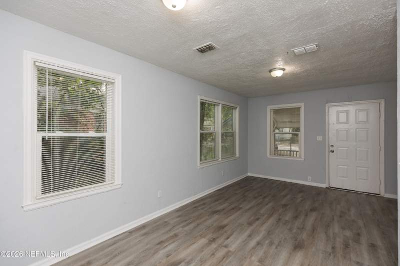 4 bedroom Single Family Residence at 865 Brandywine Street, Lake Forest, Jacksonville — photo 4