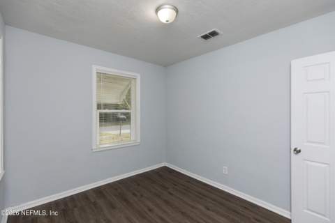 865 Brandywine Street, Jacksonville FL - photo 13 of 30