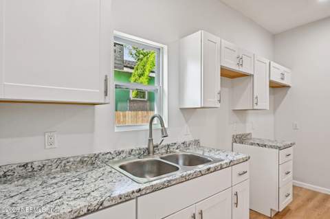 2120 N Davis Street, Jacksonville FL - photo 18 of 41