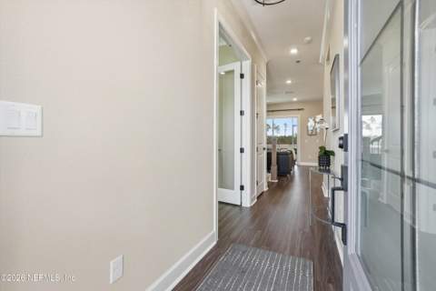 5611 Serene Street, Jacksonville FL - photo 6 of 50