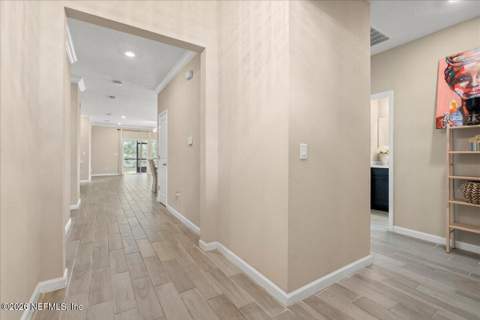 7611 Rock Brook Drive, Jacksonville FL - photo 9 of 48