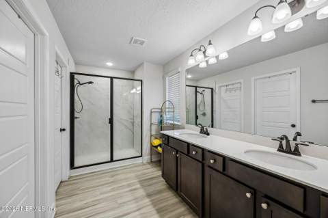 11537 Admiral Cv Drive, Jacksonville FL - photo 17 of 39
