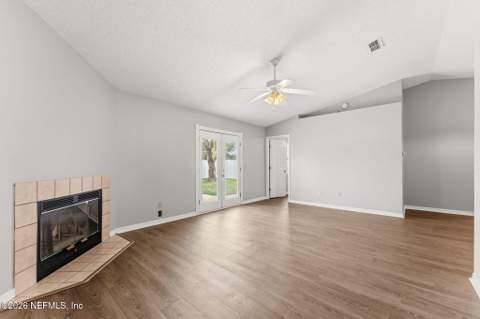 7809 Allspice Circle, Jacksonville FL - photo 14 of 28