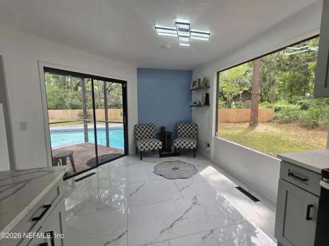 2970 Shady Drive, Jacksonville FL - photo 8 of 25