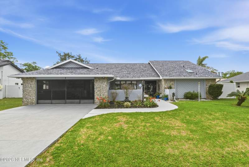 3 bedroom Single Family Residence at 7 Folcroft Lane, Palm Coast, Palm Coast — photo 3