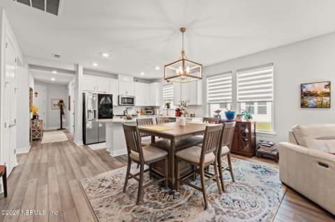 596 Jubilee Circle, Yulee FL - photo 8 of 50