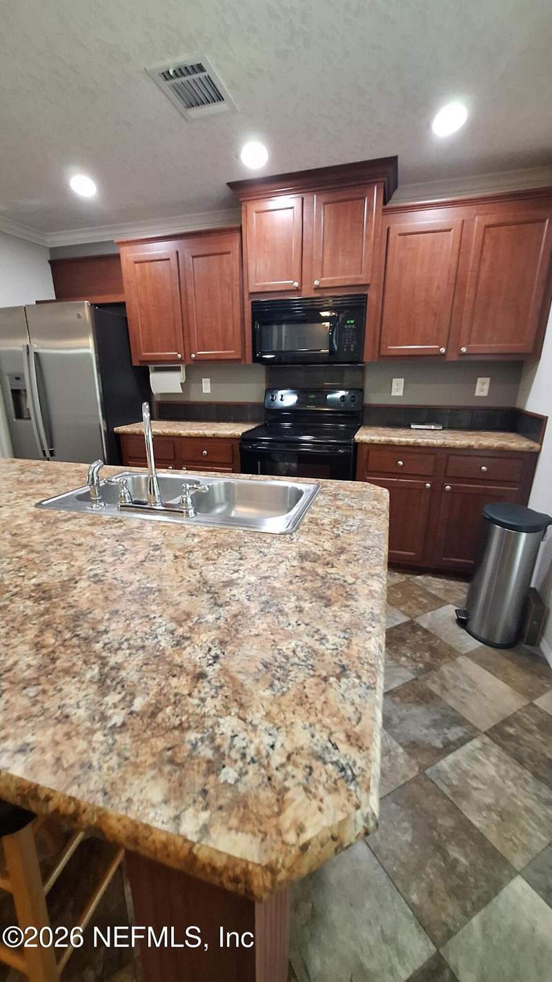 3 bedroom Manufactured Home at 54144 Catherine Avenue, Lee Stoner Shores, Callahan — photo 5