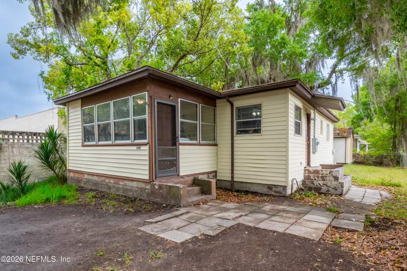 2 bedroom Single Family Residence at 640 Gardiner Street, Orig Town Of Starke, Starke — photo 2