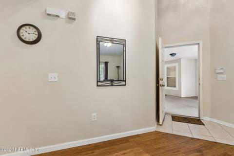 6075 Maggies Circle #113, Jacksonville FL - photo 19 of 39