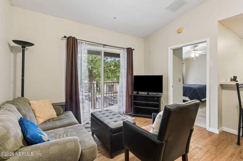 2 bedroom Condominium at 6075 Maggies Circle #113, Natures Hideaway, Jacksonville — photo 4