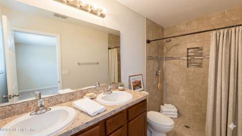4489 Twin Hills Way, Jacksonville FL - photo 6 of 23