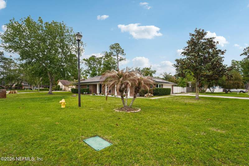 5 bedroom Single Family Residence at 11471 Scott Mill Road, Ramsgate, Jacksonville — photo 3