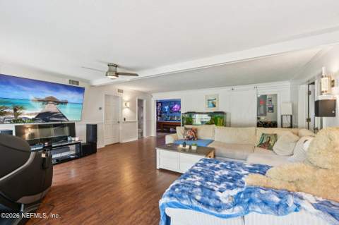 11471 Scott Mill Road, Jacksonville FL - photo 10 of 56