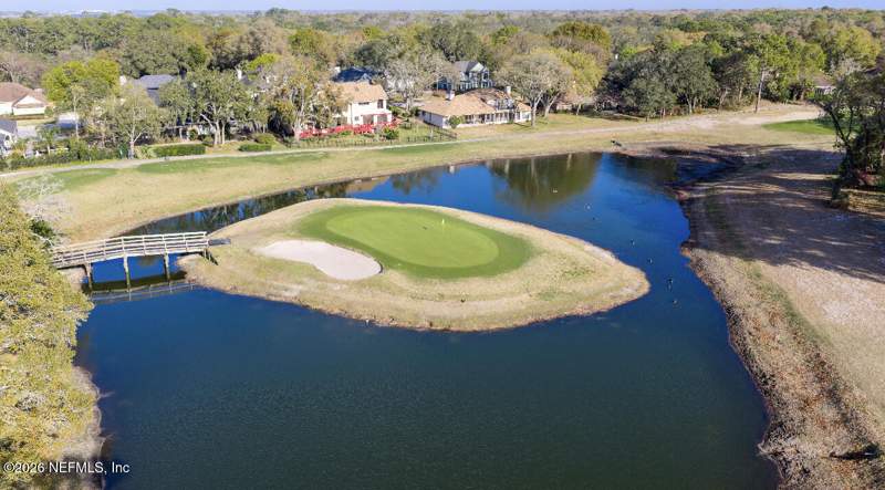 5 bedroom Single Family Residence at 12788 Muirfield Boulevard, Hidden Hills Cc, Jacksonville — photo 4