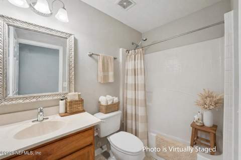 9135 Shindler Crossing Drive, Jacksonville FL - photo 19 of 33