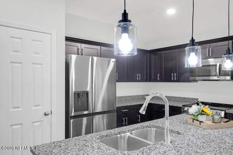 407 Rustic Road, Satsuma FL - photo 8 of 43