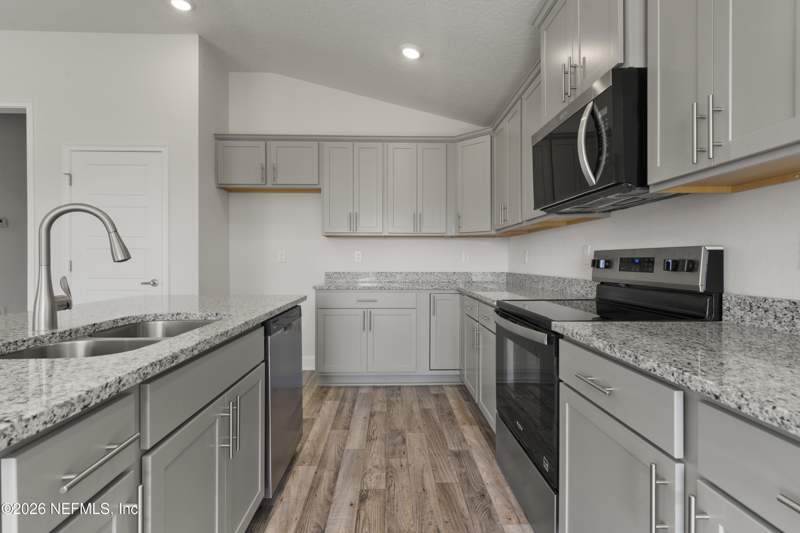 3 bedroom Single Family Residence at 3338 Meadow Ridge Place, Rolling Hills, Green Cove Springs — photo 4